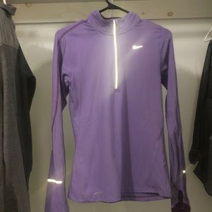 Nike long sleeve - Female